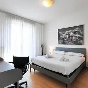 https://primopiano-bonomi.italymilanhotels.net